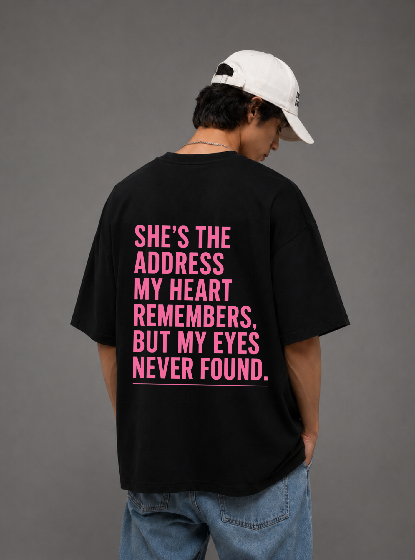 Heart Remembers Tee — Black / White